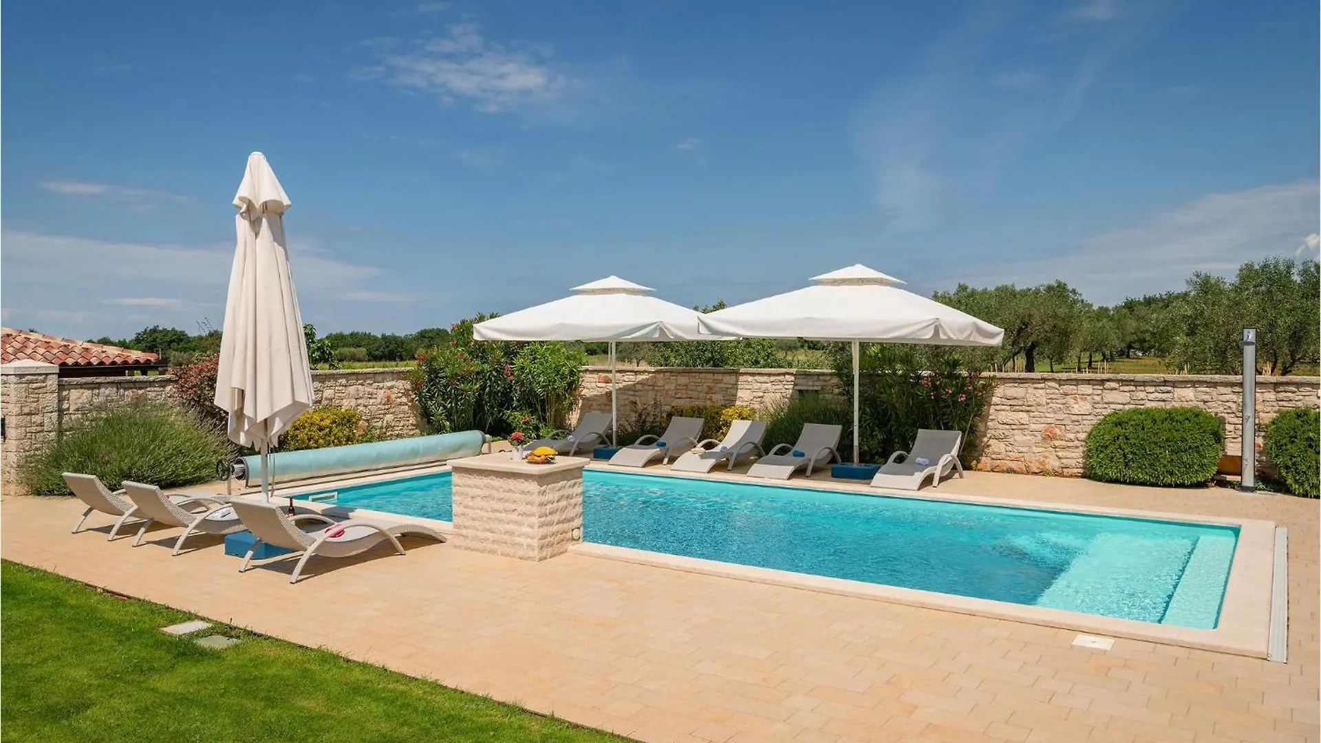 Awesome Home In Hr-52215 Vodnjan With Kitchen 0*,  Croatia